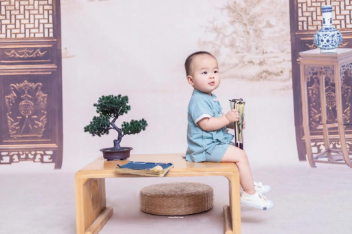 钦州宝宝反复发烧呕吐